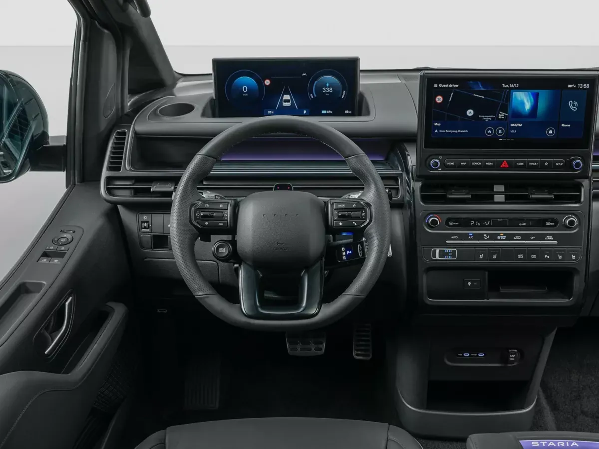 Hyundai Staria — interiér