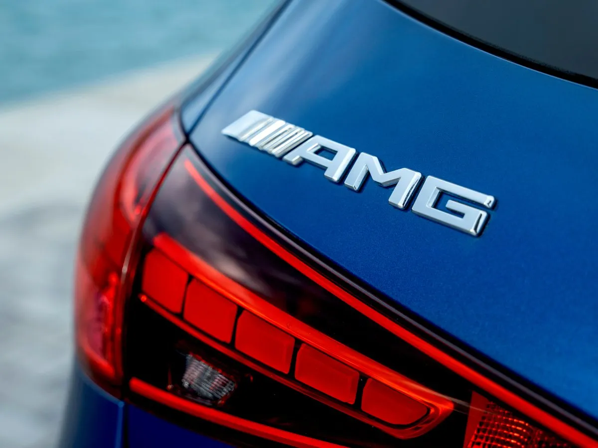 Mercedes-AMG třídy C — zadní světlo AMG
