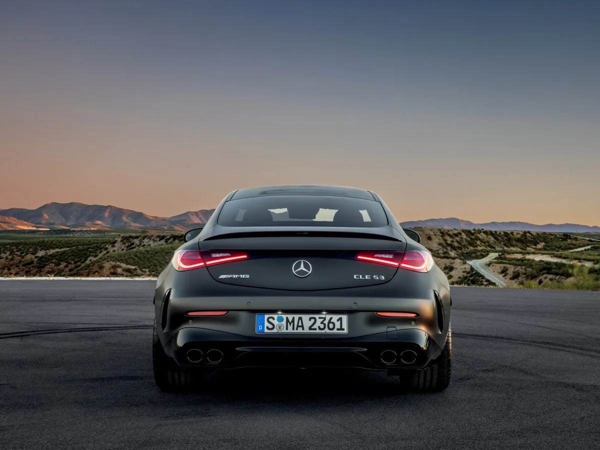 Mercedes-AMG CLE Coupé zezadu