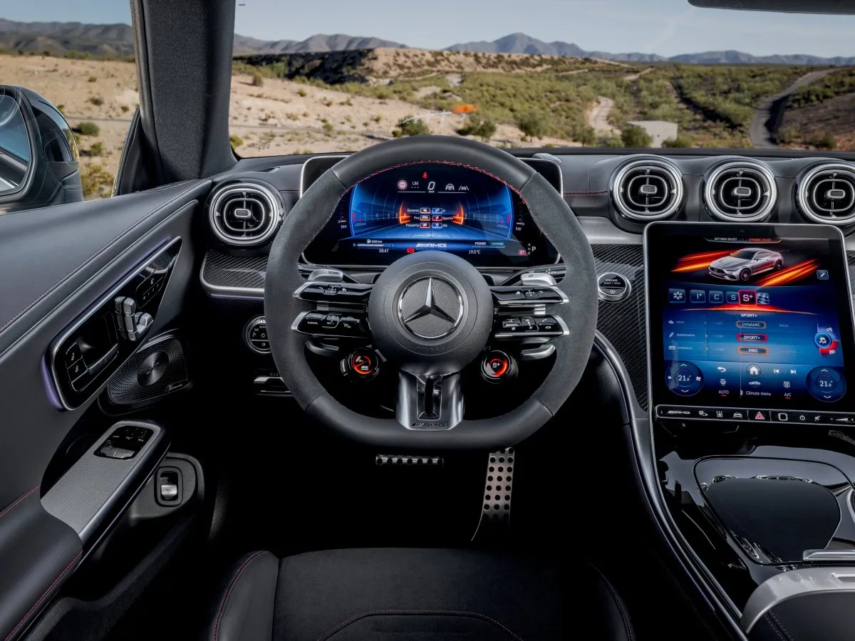 Mercedes-AMG CLE Coupé – interiér