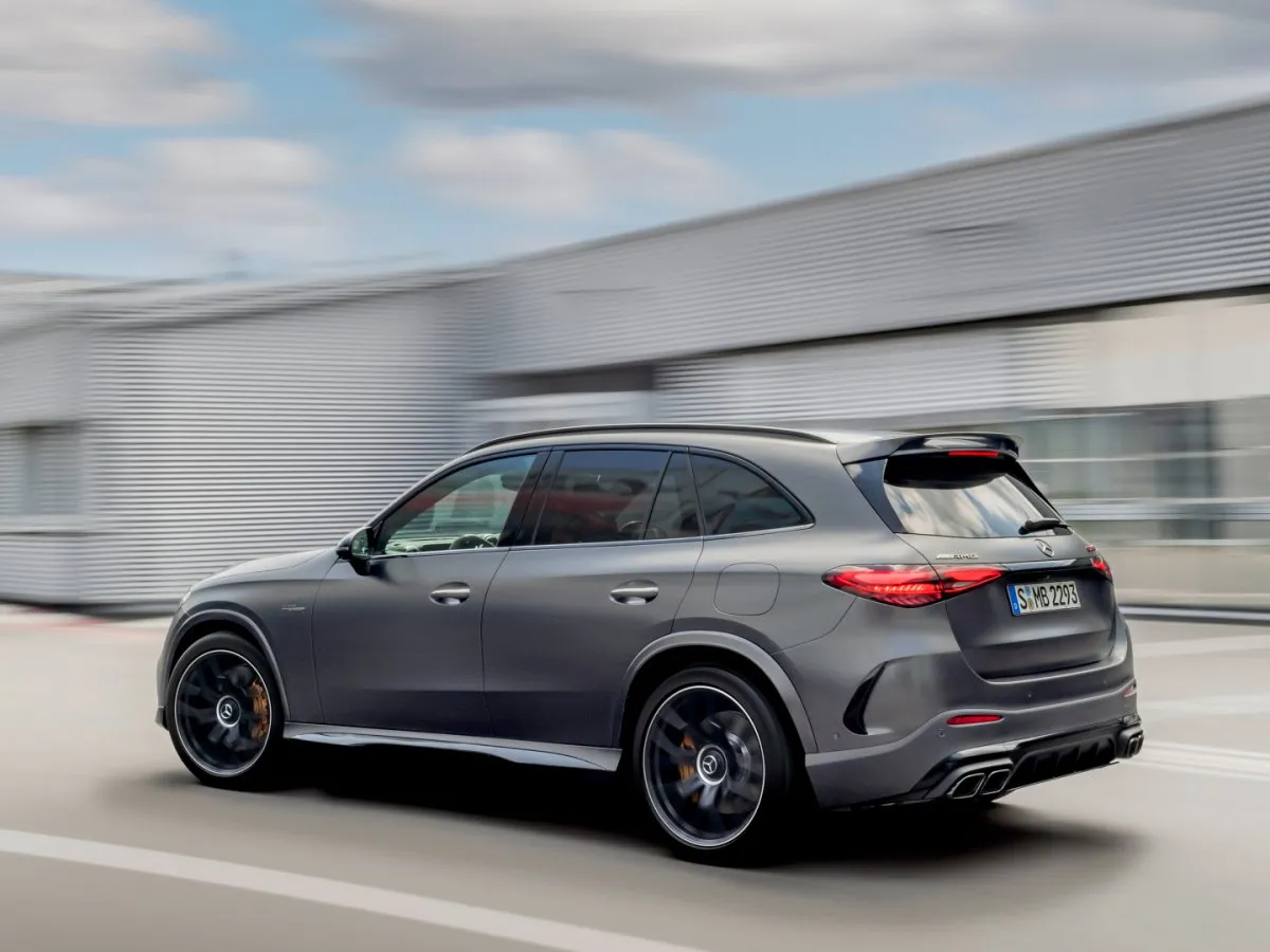 Mercedes-AMG GLC – boční pohled