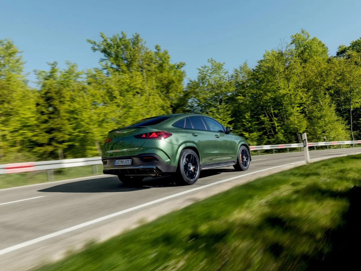 Mercedes-AMG GLE 53 HYBRID 4MATIC+ Coupé — nový vůz z Německa