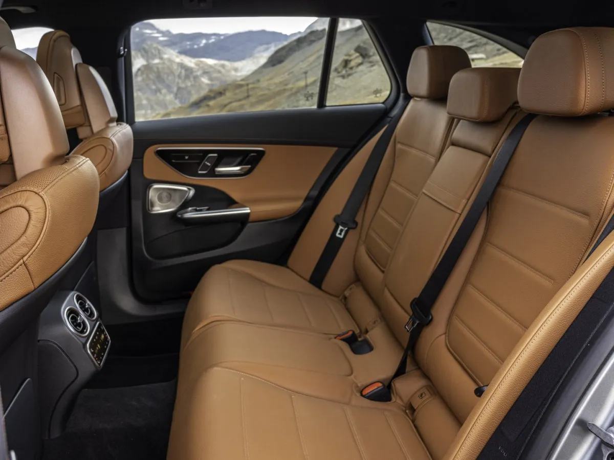 Mercedes-Benz C-Klasse T-Modell Fahrgastraum und Sitze