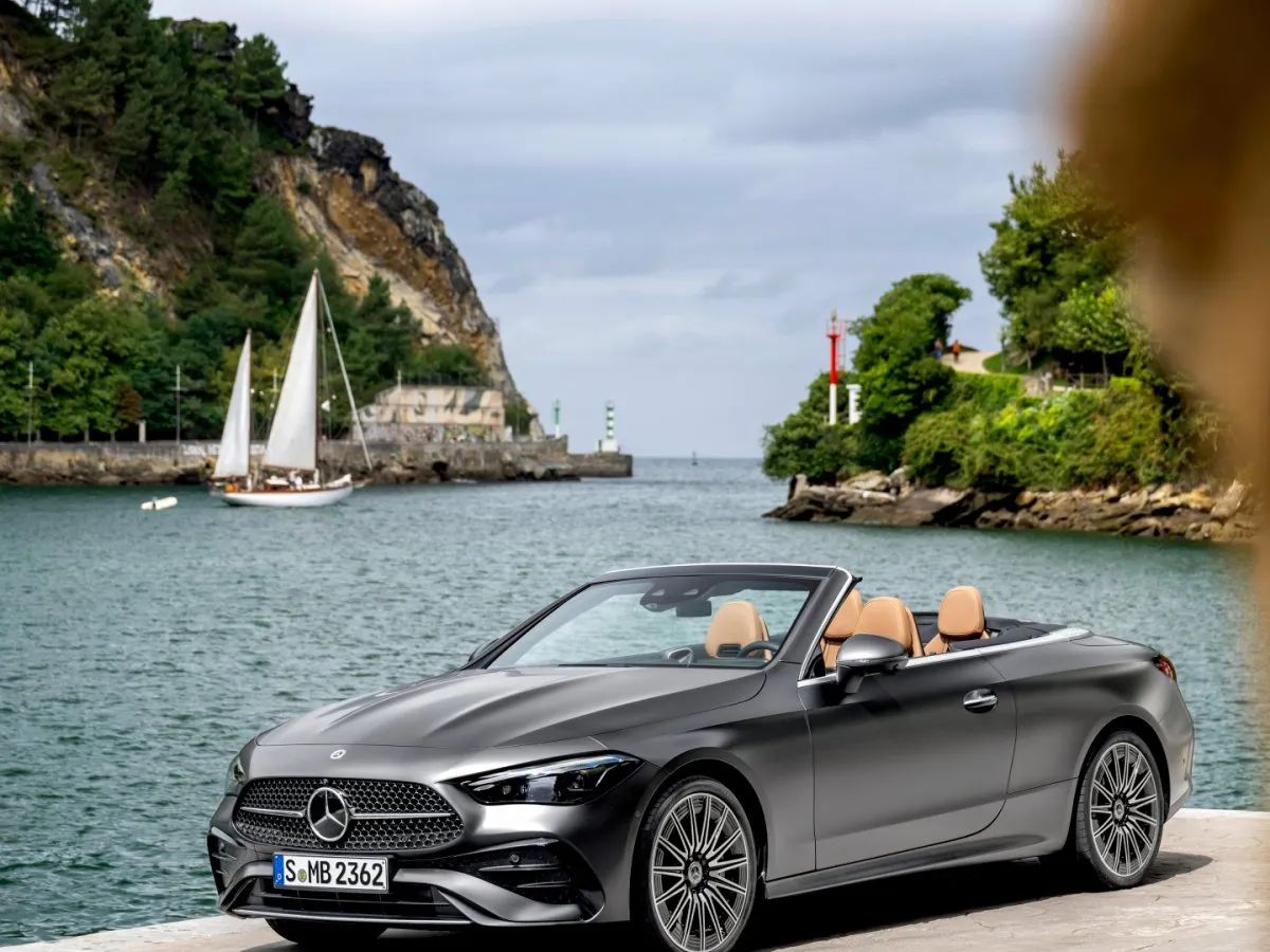 CLE 200 Cabrio — nový vůz z Německa