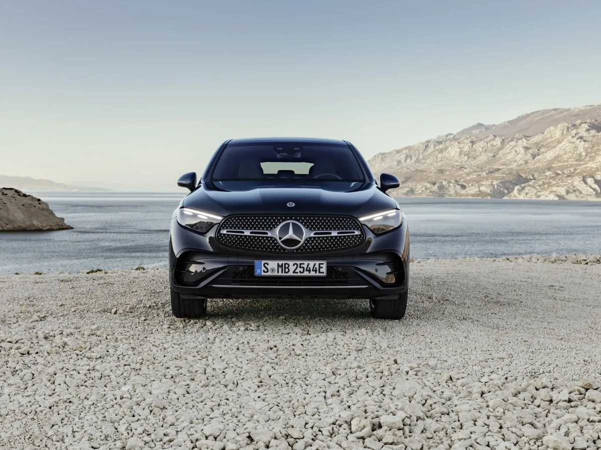 Mercedes-Benz GLC Coupé 220d 4MATIC rental