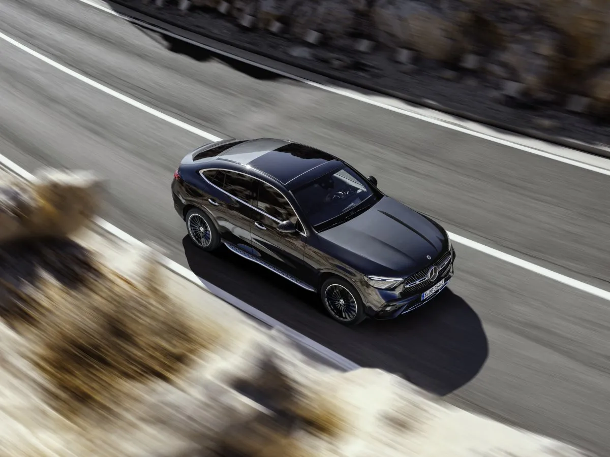 Mercedes-Benz GLC Coupé cornering, top view