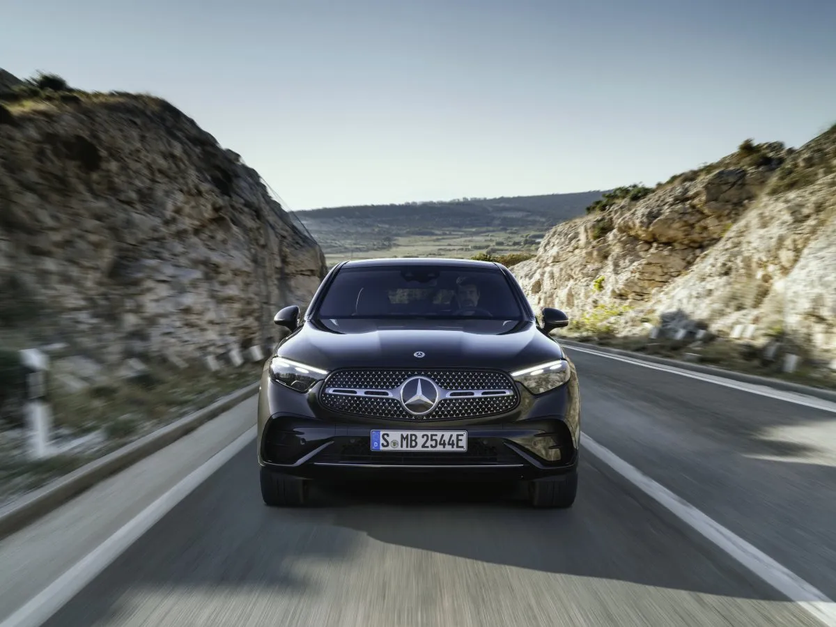 Mercedes-Benz GLC Coupé front view, on a mountain pass