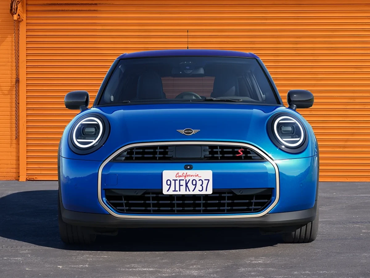 Vnější design vozu MINI Cooper 5dveřový