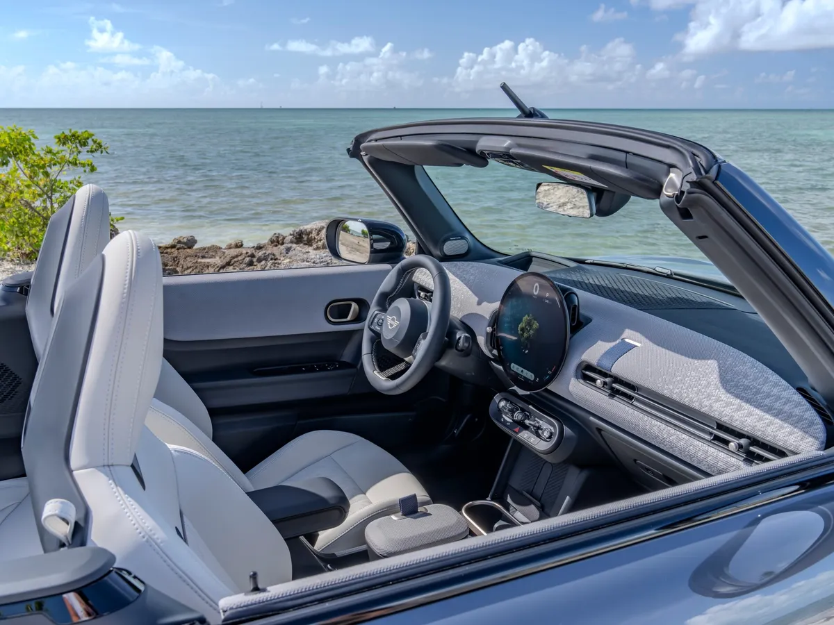 MINI Cooper Convertible cabin and seats