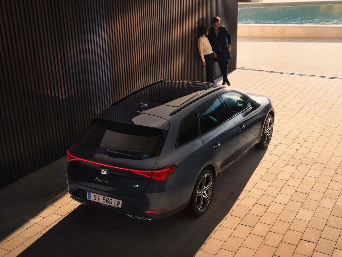 SEAT Leon Sportstourer zezadu
