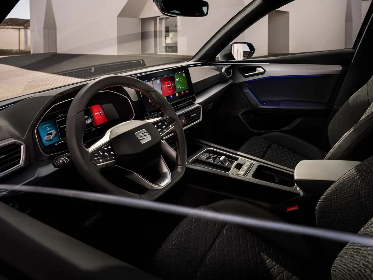 SEAT Leon Sportstourer, interiér