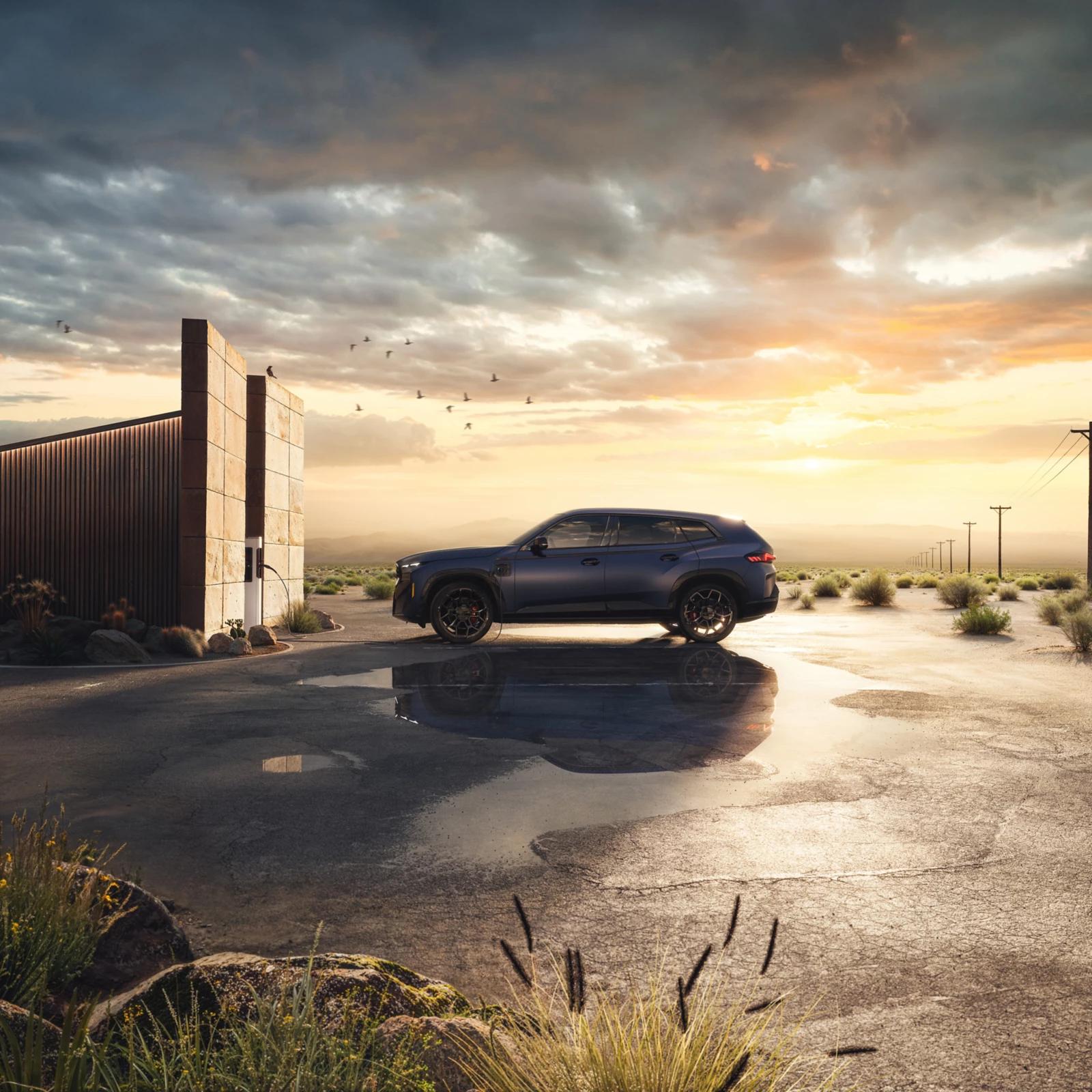 BMW XM – boční pohled